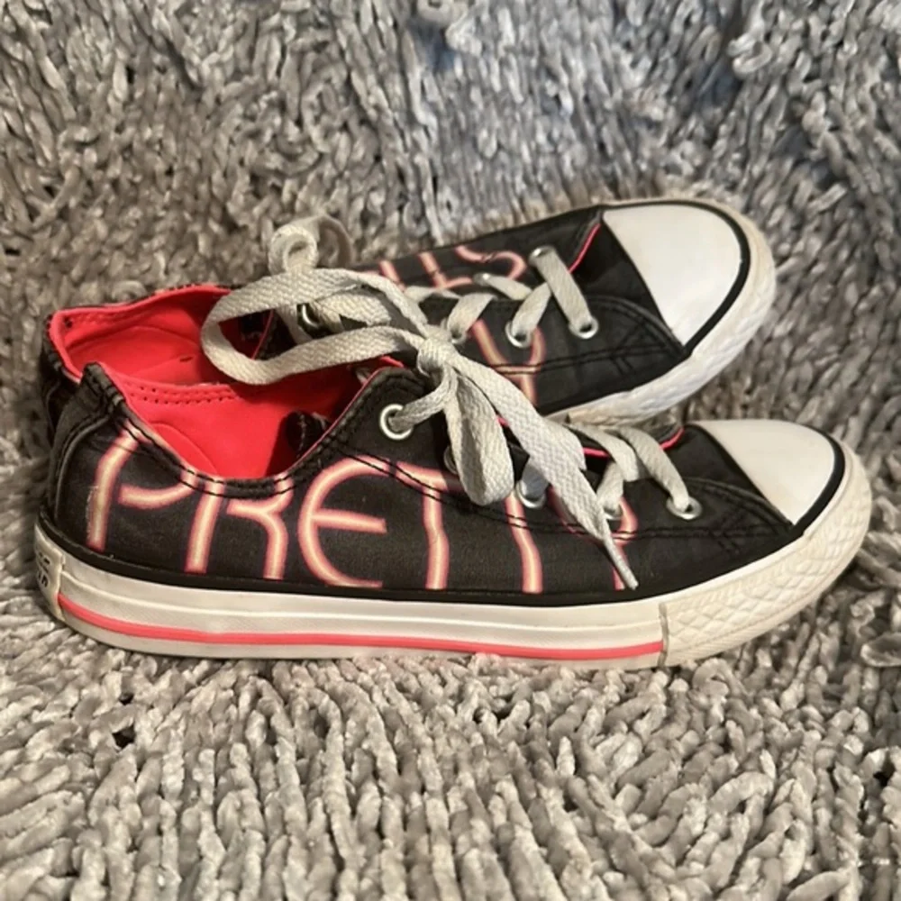 Converse Pretty‎ Strong Black/Pink Junior Size 2